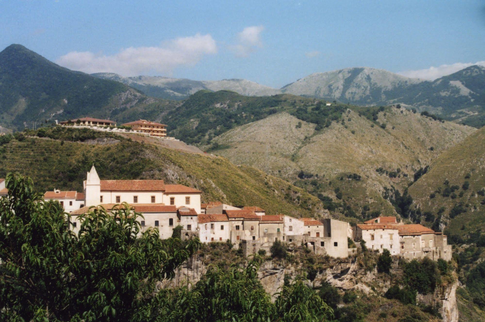 Hotel La Loggia Tortora Luaran gambar